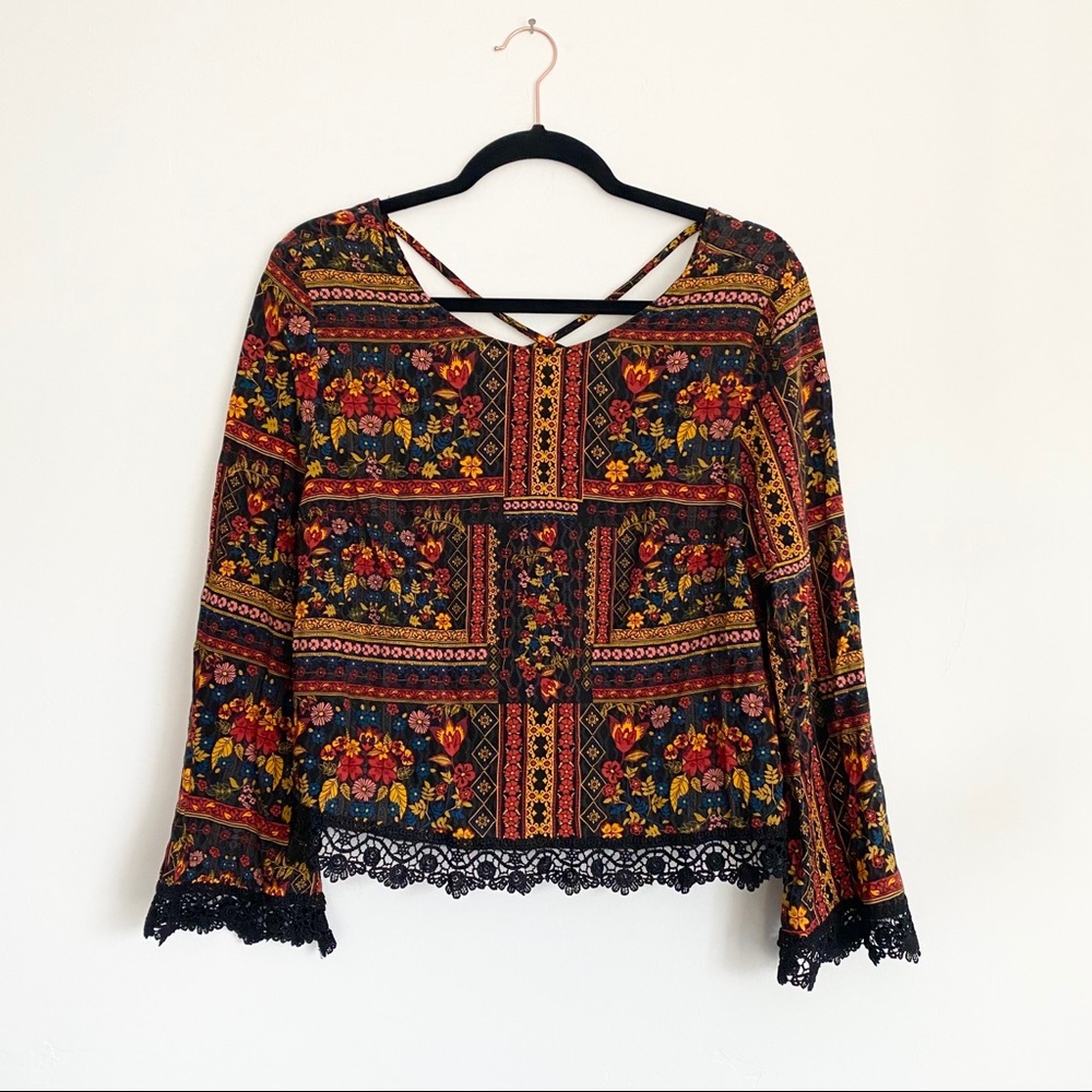 H&M Coachella Floral Flowy Boho Lace Trim Bell-Sleeve Long Sleeve Strappy Shirt - Picture 2 of 9